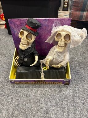 Dancing Skeleton Couple Halloween Figurines New in Box